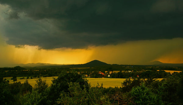 Thunderstorms And Rain - Canvas Prints